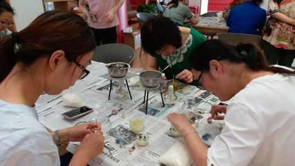 手作香熏蠟燭，送你滿屋芳香——滬東街道總工會(huì)開展香熏蠟燭制作活動(dòng)